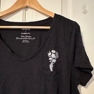 Torrid | Black Skeleton Bouquet Print Tee